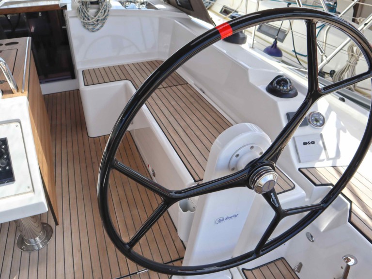 Louez un Bavaria Bavaria C42 à Mykonos (Île)