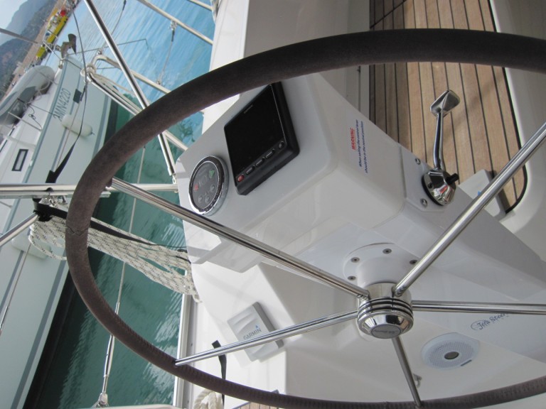 Bavaria Cruiser 41 a louer à Capo d'Orlando