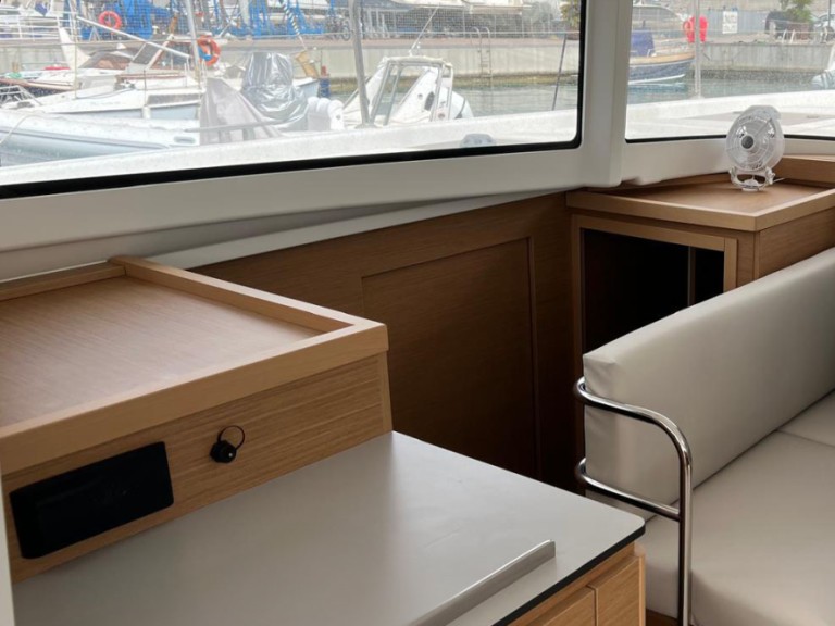 Location bateau Capo d'Orlando pas cher Excess 11