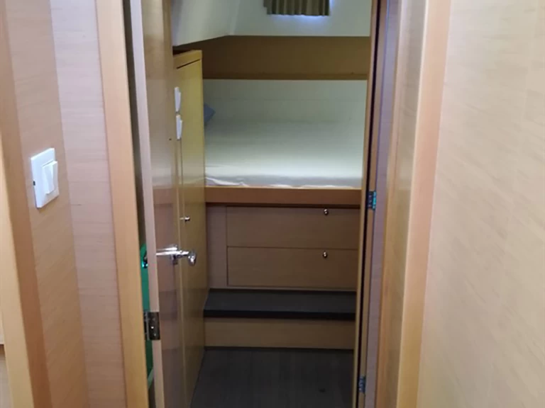 Location Catamaran à Gouviá - Lagoon Lagoon 39