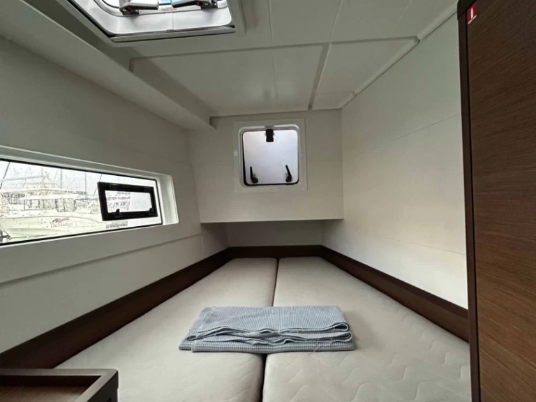 Location à Gouviá - Lagoon Lagoon 40 sur SamBoat