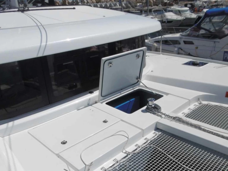 Lagoon Lagoon 42 a louer à Bormes-les-Mimosas