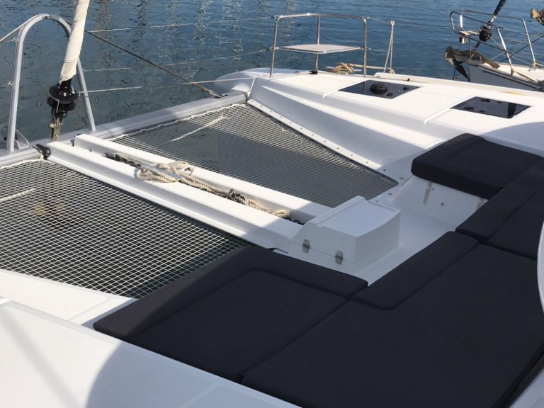 Location à Álimos - Lagoon Lagoon 50 sur SamBoat