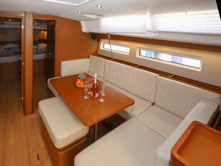 Location Voilier Jeanneau avec permis