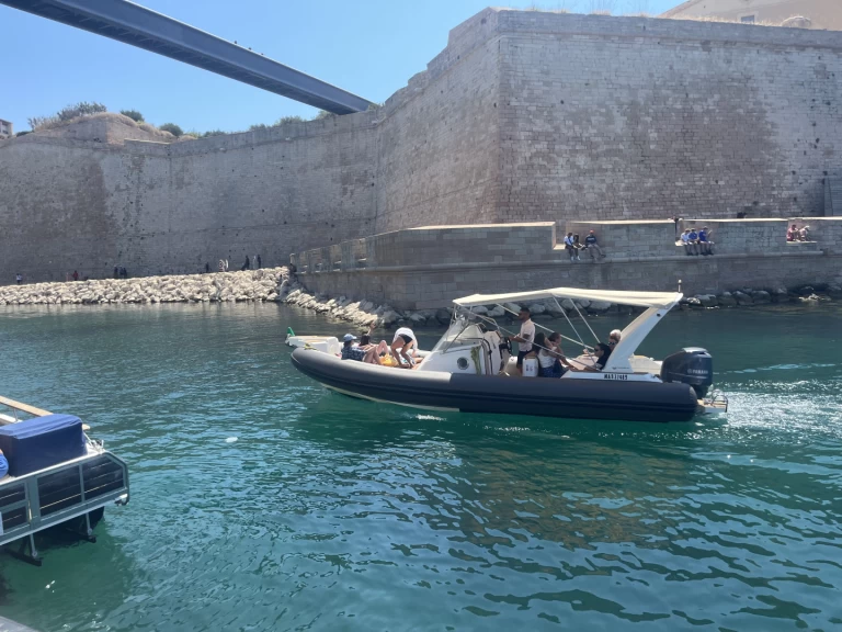 Blu and blu italy 620 confort a louer à Marseille