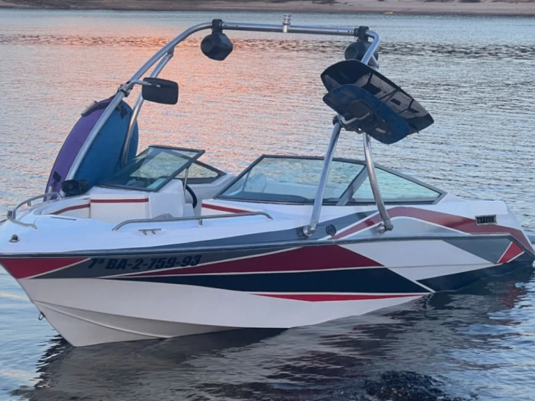 Louez un Régal Valenti 190 à Abejar