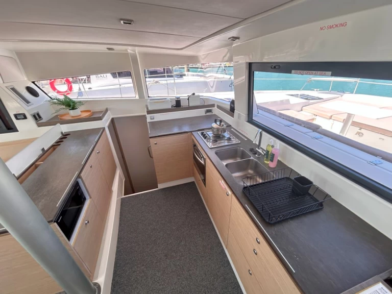 Location bateau Airlie Beach pas cher Bali 4.3