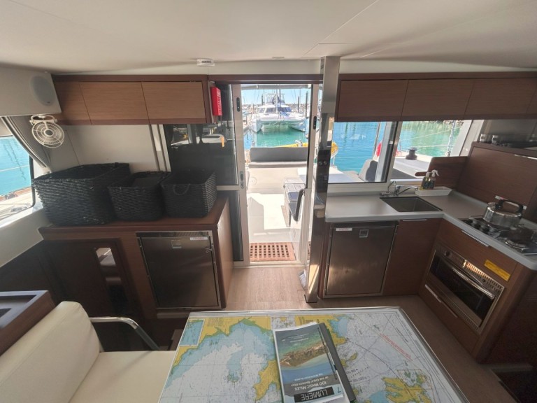 Catamaran à louer à Airlie Beach au meilleur prix