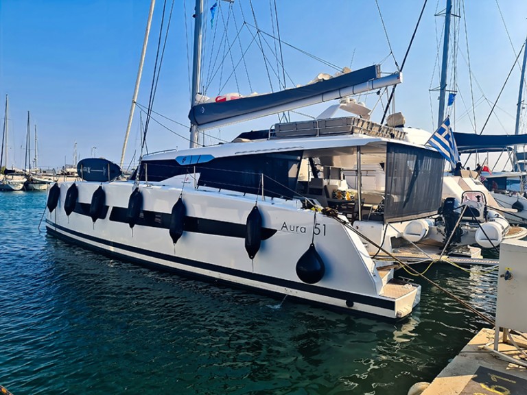 Location bateau Fountaine Pajot Aura 51 à Athènes sur Samboat