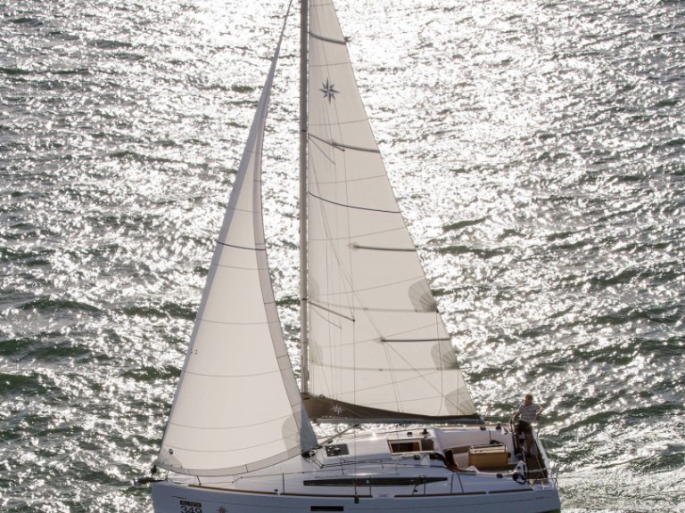 Louez un Jeanneau Sun Odyssey 349 à Biograd na Moru