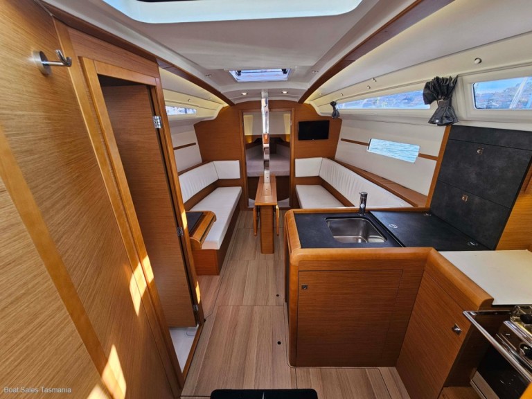 Louez un Jeanneau Sun Odyssey 349 à Préveza