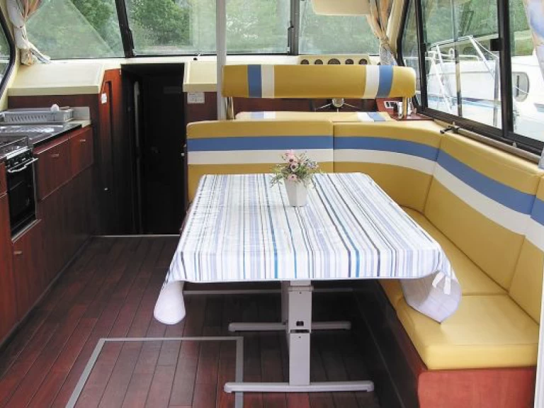 Location Péniche Sedan avec permis