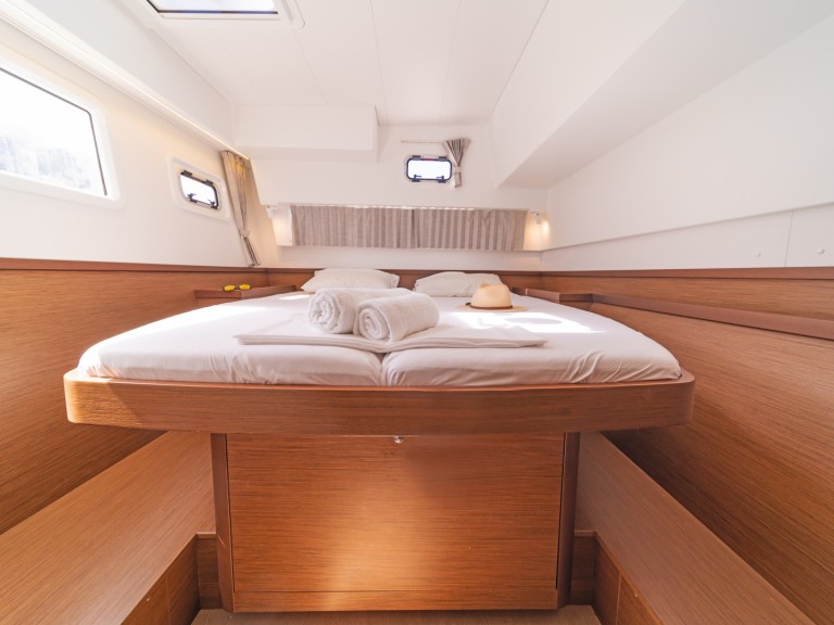 Catamaran à louer à Lefkáda au meilleur prix