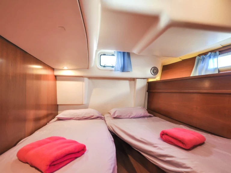 Location Voilier Jeanneau avec permis