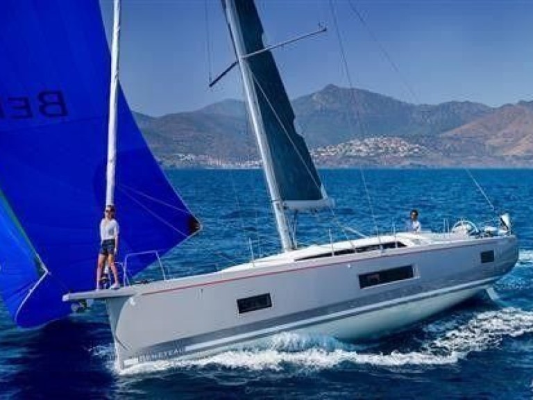 Location bateau Bénéteau Oceanis 46.1 à Ellinikó sur Samboat