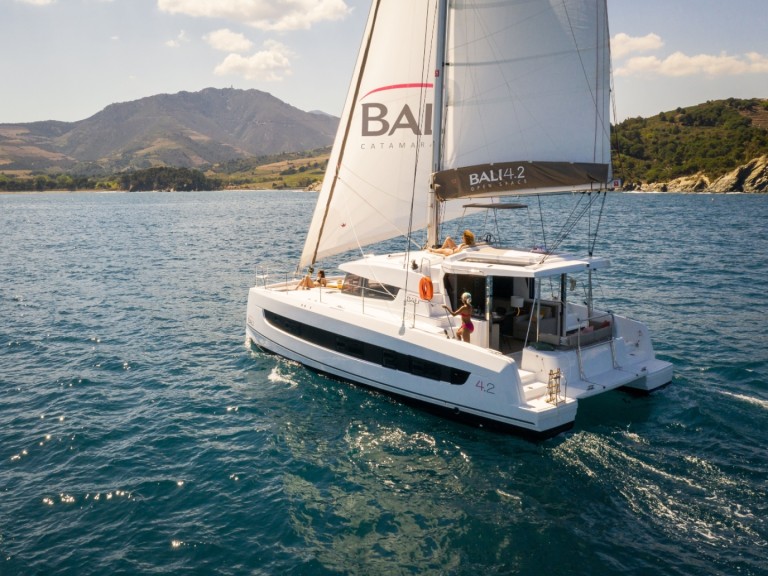 Louez un Bali Catamarans Bali 4.2 à Komolac