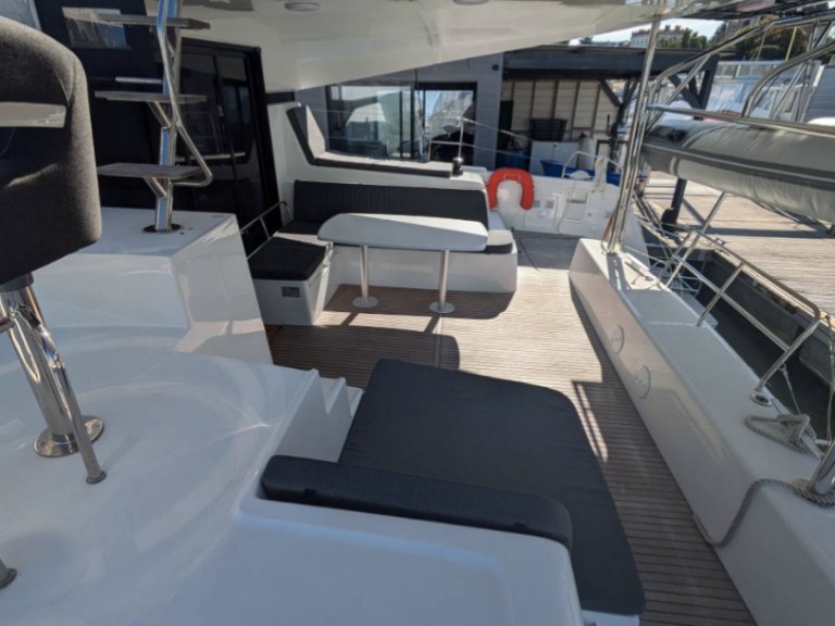 Location bateau Bonifacio pas cher Lagoon 42