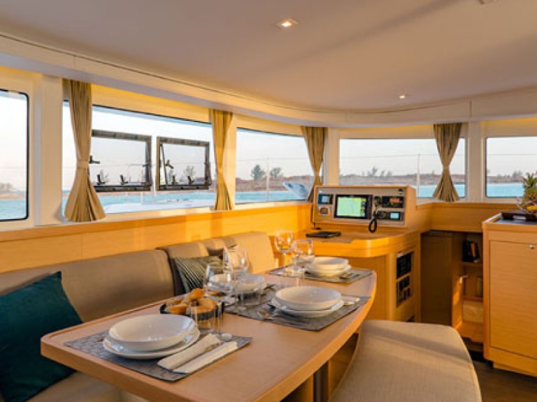 Catamaran à louer à Rhodes (Ville) au meilleur prix