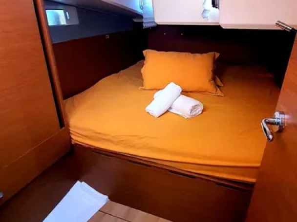 Jeanneau Sun Odyssey 490 a louer à Gouviá