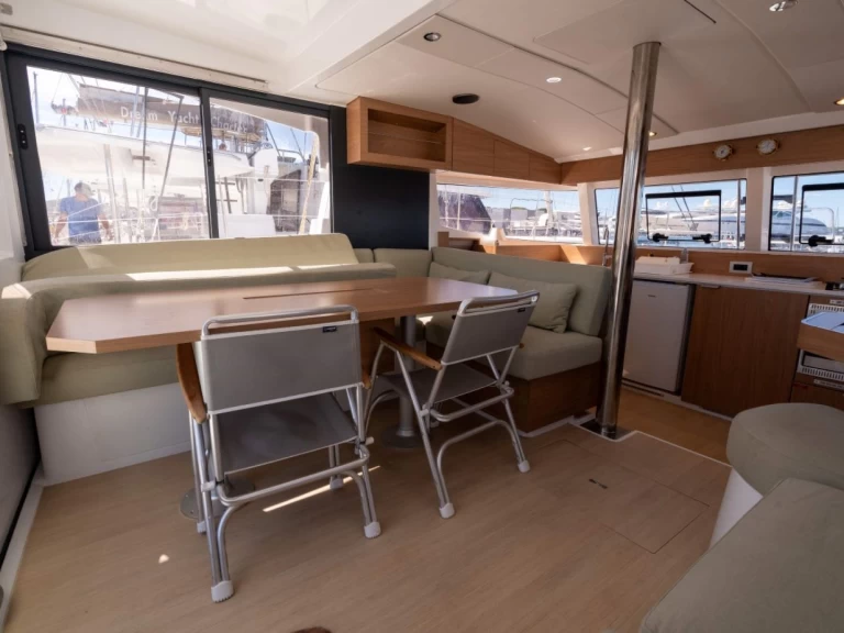 Bali Bali Catsmart a louer à Saint-Mandrier-sur-Mer