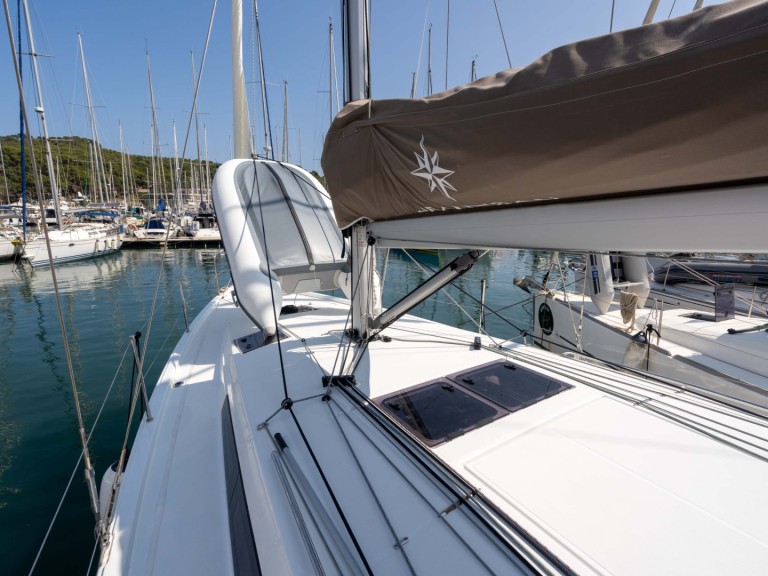 Location Voilier à Saint-Mandrier-sur-Mer - Jeanneau Sun Odyssey 410