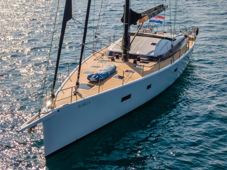 Cnb-Yachts CNB 76 a louer à Kaštela