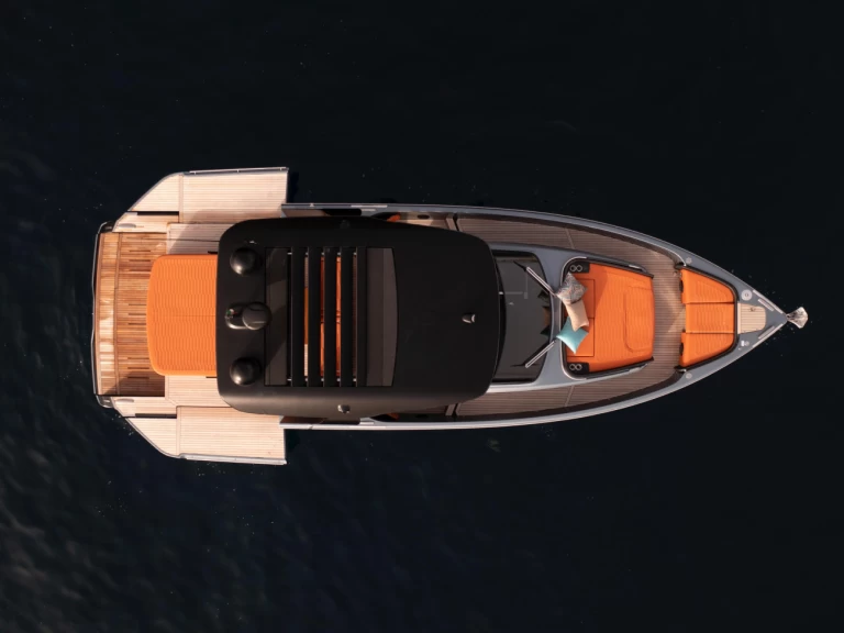 Louer Bateau à moteur avec ou sans skipper Cranchi à Sorrento