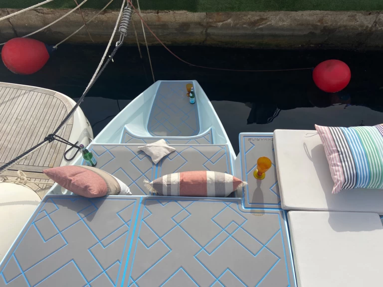 Catamaran à louer à Sant Antoni de Portmany au meilleur prix