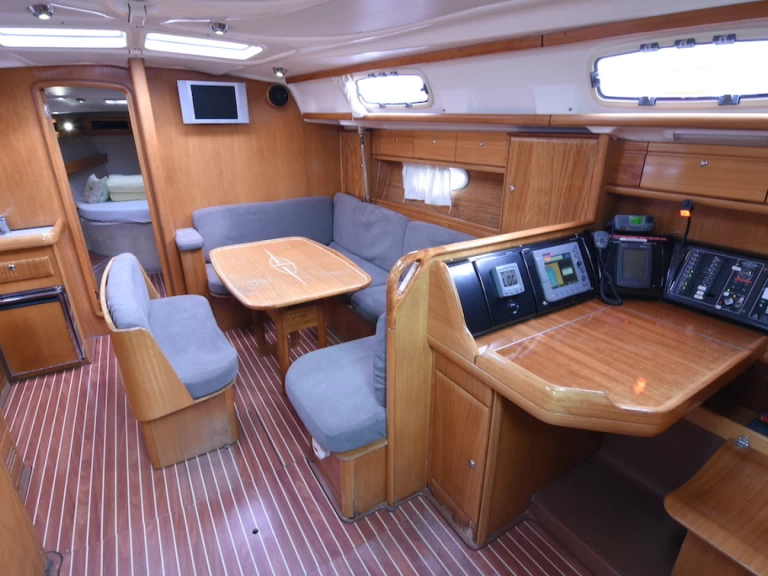 Bavaria Bavaria 42 Cruiser a louer à Punat