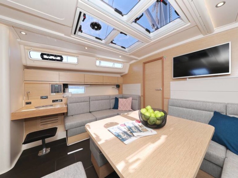 Location bateau Lefkáda pas cher Hanse 458