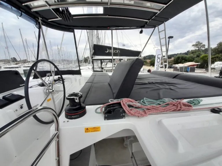 Location bateau Lagoon Lagoon 46 à Gouviá sur Samboat