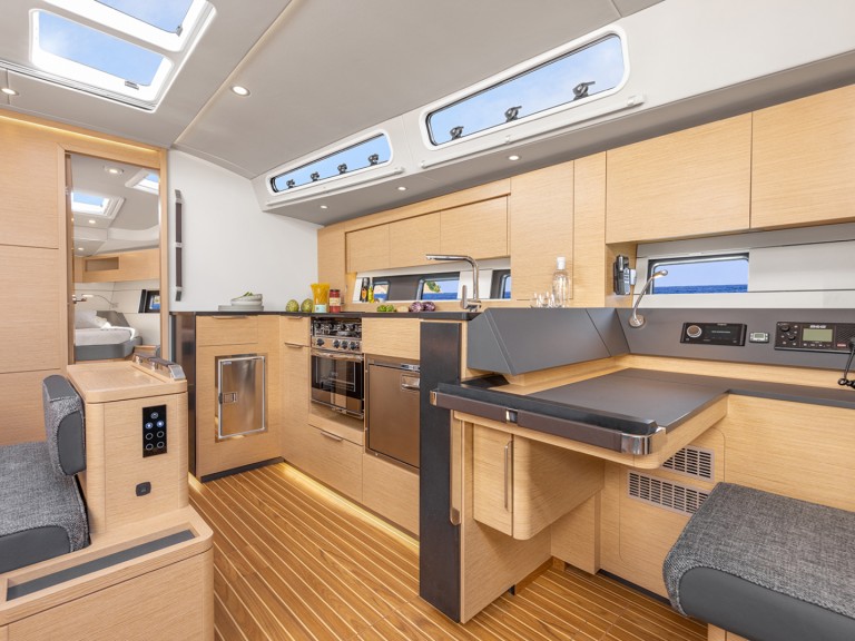 Louez un Hanse Hanse 460 à Sukošan