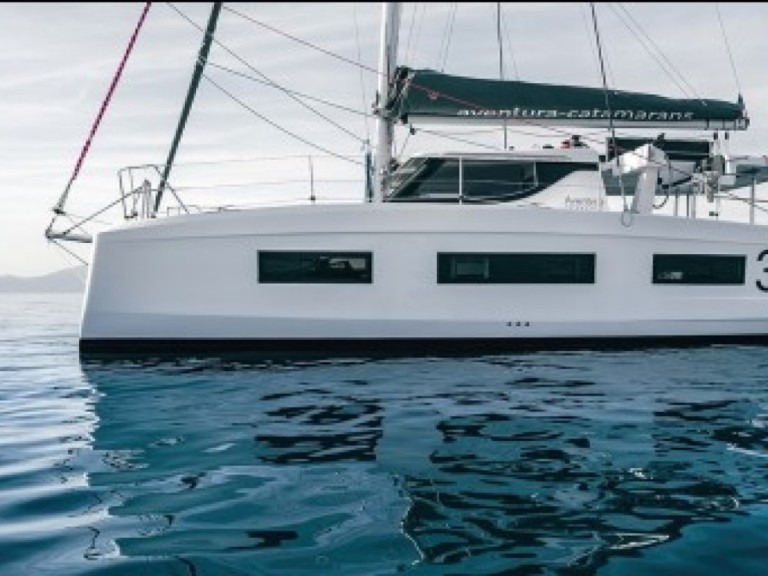 Louer Catamaran avec ou sans skipper Aventura à Porto-Vecchio