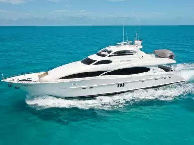 Rent a Luxury Yacht Lazzara CEDAR ISLAND in Fort Lauderdale (CEDAR