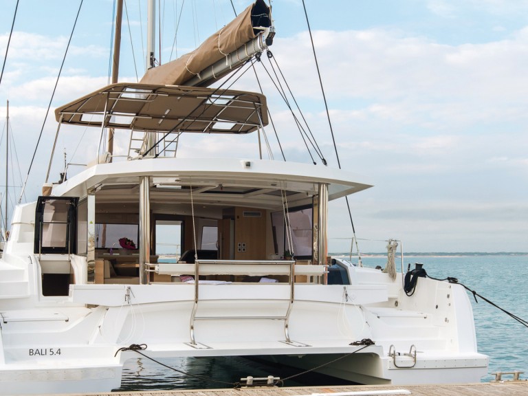 Louer Catamaran avec ou sans skipper Bali Catamarans à Sukošan