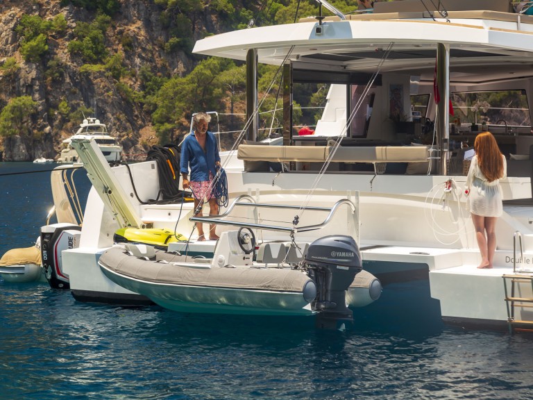 Bali Bali 5.4 a louer à Sukošan