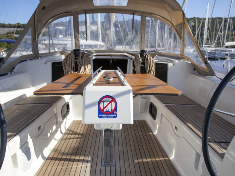 Location Voilier à Pula - Dufour Dufour 382 Grand Large