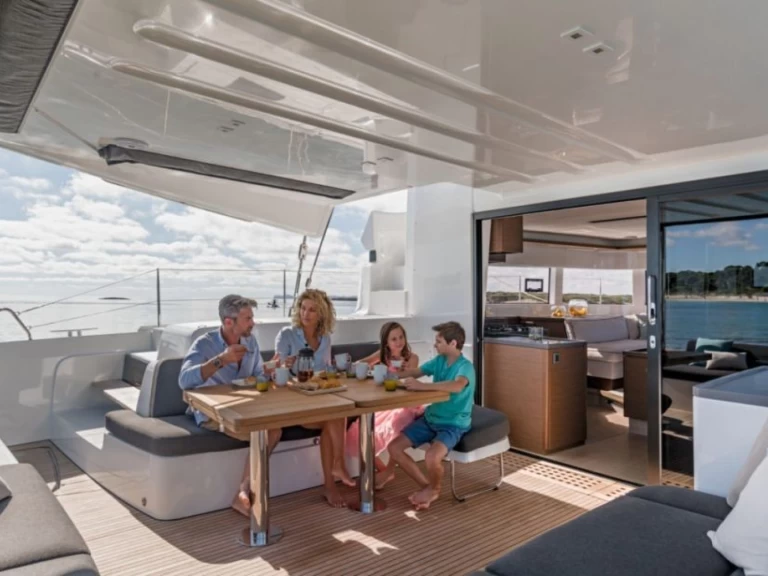 Location Catamaran Lagoon avec permis