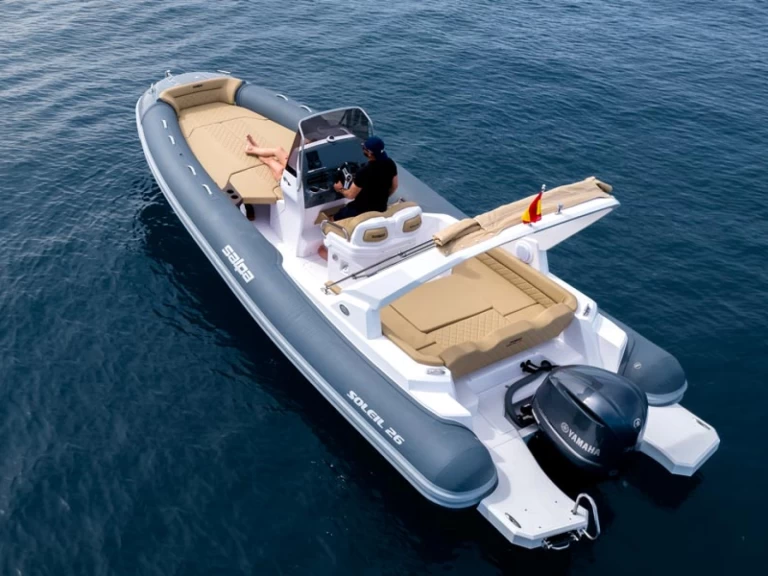 Location Semi-rigide Salpa avec permis