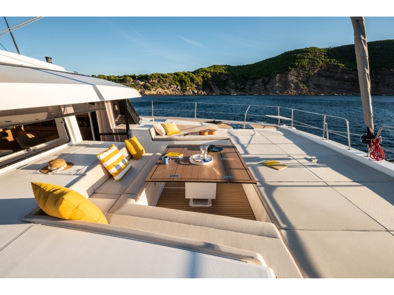 Louer Catamaran avec ou sans skipper Bali Catamarans à Olbia