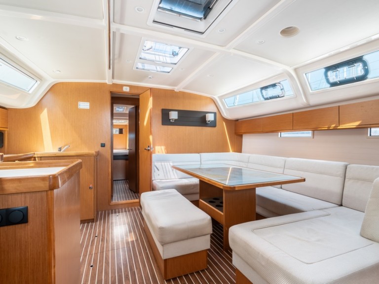 Location à Rhodes (Ville) - Bavaria Cruiser 51 sur SamBoat