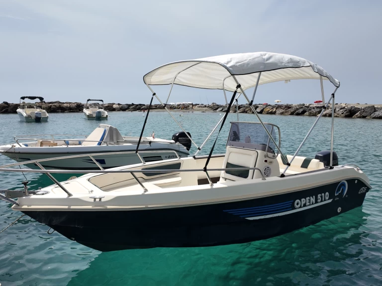 Louer Bateau à moteur avec ou sans skipper Barca open à San Lucido