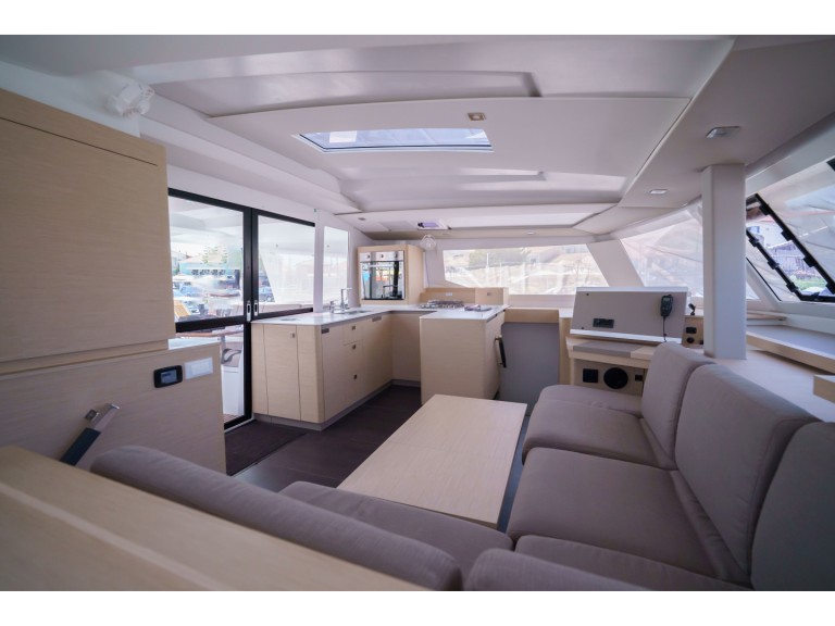 Louer Catamaran avec ou sans skipper Fountaine Pajot à Lefkáda