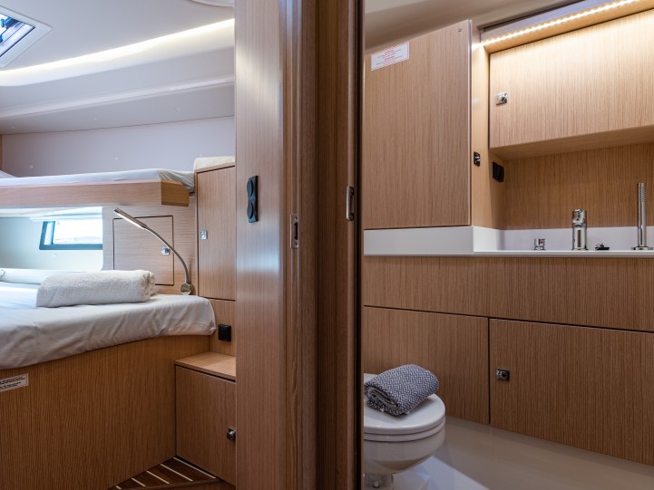 Location bateau Lefkáda pas cher Bavaria C45