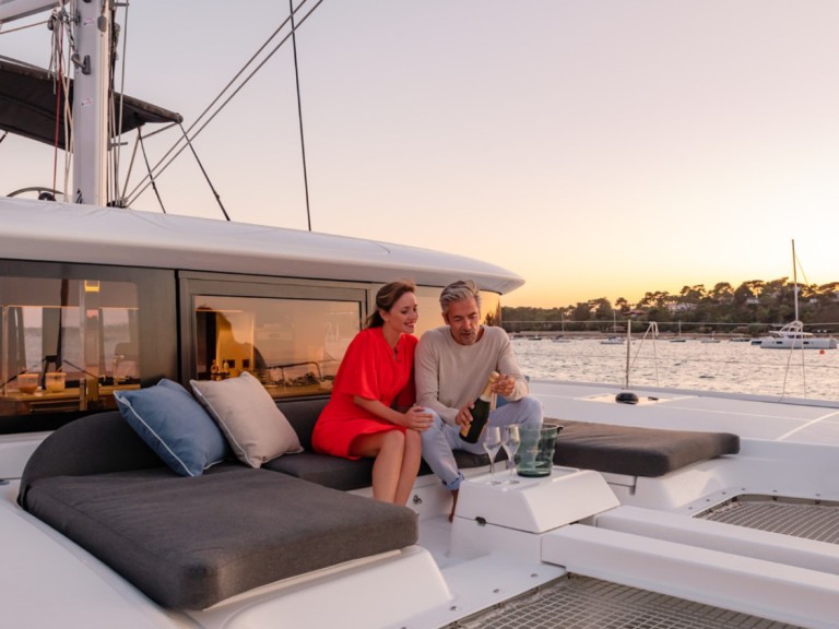 Louer Catamaran avec ou sans skipper Lagoon à Lefkáda