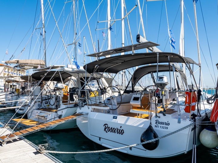 Bavaria Bavaria C42 a louer à Lefkáda
