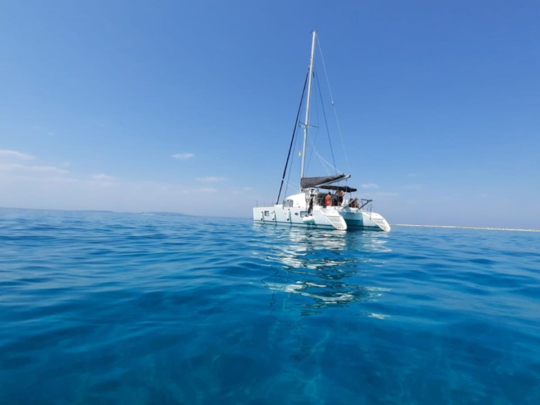 Location Catamaran Lagoon avec permis