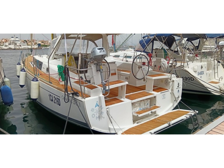 Location Voilier à Carloforte - Bénéteau Oceanis 38