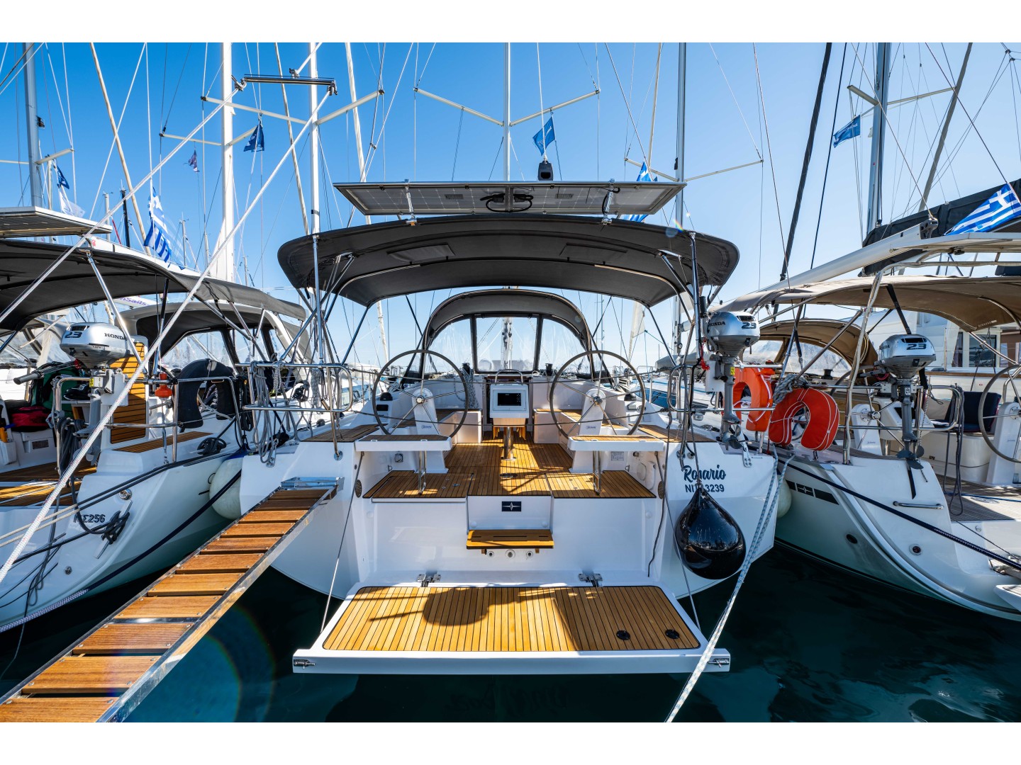 Bavaria C42 eco solar sailboat charter in Néa Péramos, Greece