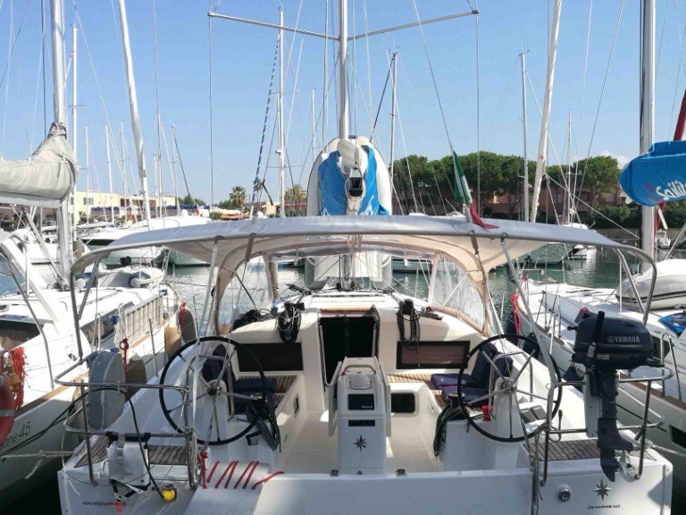 Jeanneau Sun Odyssey 440 a louer à Furnari